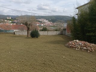 Fotografia 1 de Terreno Urbano - Corredoura, Porto de Mós