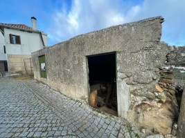 Fotografia 1 de Armazém com 38 m² em poço do canto , Meda