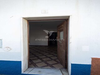 17txvfffs5m29tsd18ivd.jpg