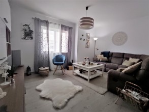 vf1tr3sm2nrj3qq09eq8.jpg
