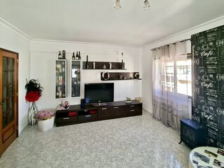rbajoxpftp09rjf4e8pqa9.jpg