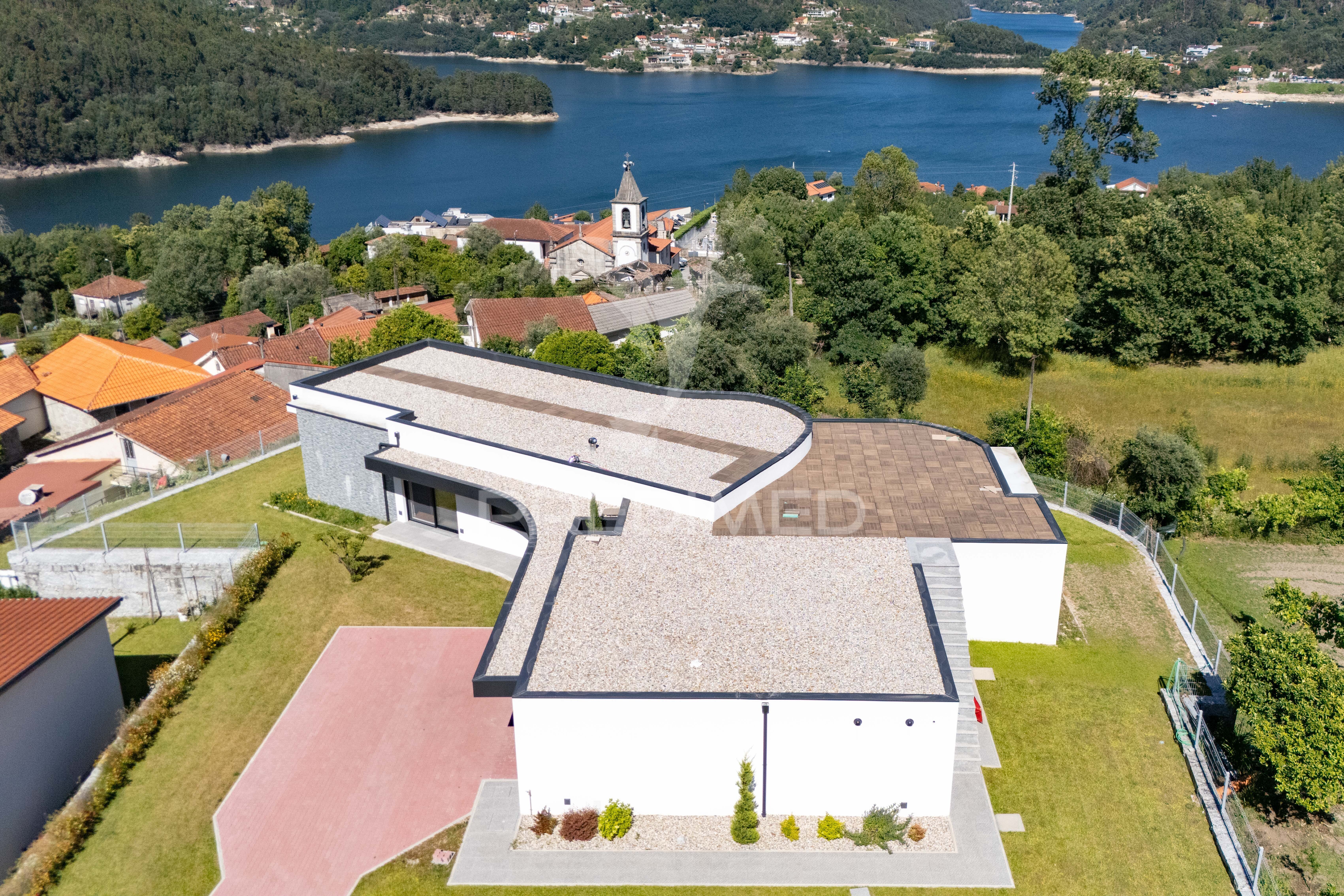 Casa Térrea T3