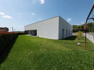 zcs555ynv1eva6r7qg7skr.jpg