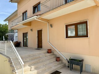 8hmod7rsplku8qi1chf2vf.jpg