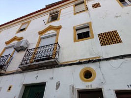Fotografia 1 de Apartamento no Centro Histórico de Elvas com Varanda e Churrasqueira