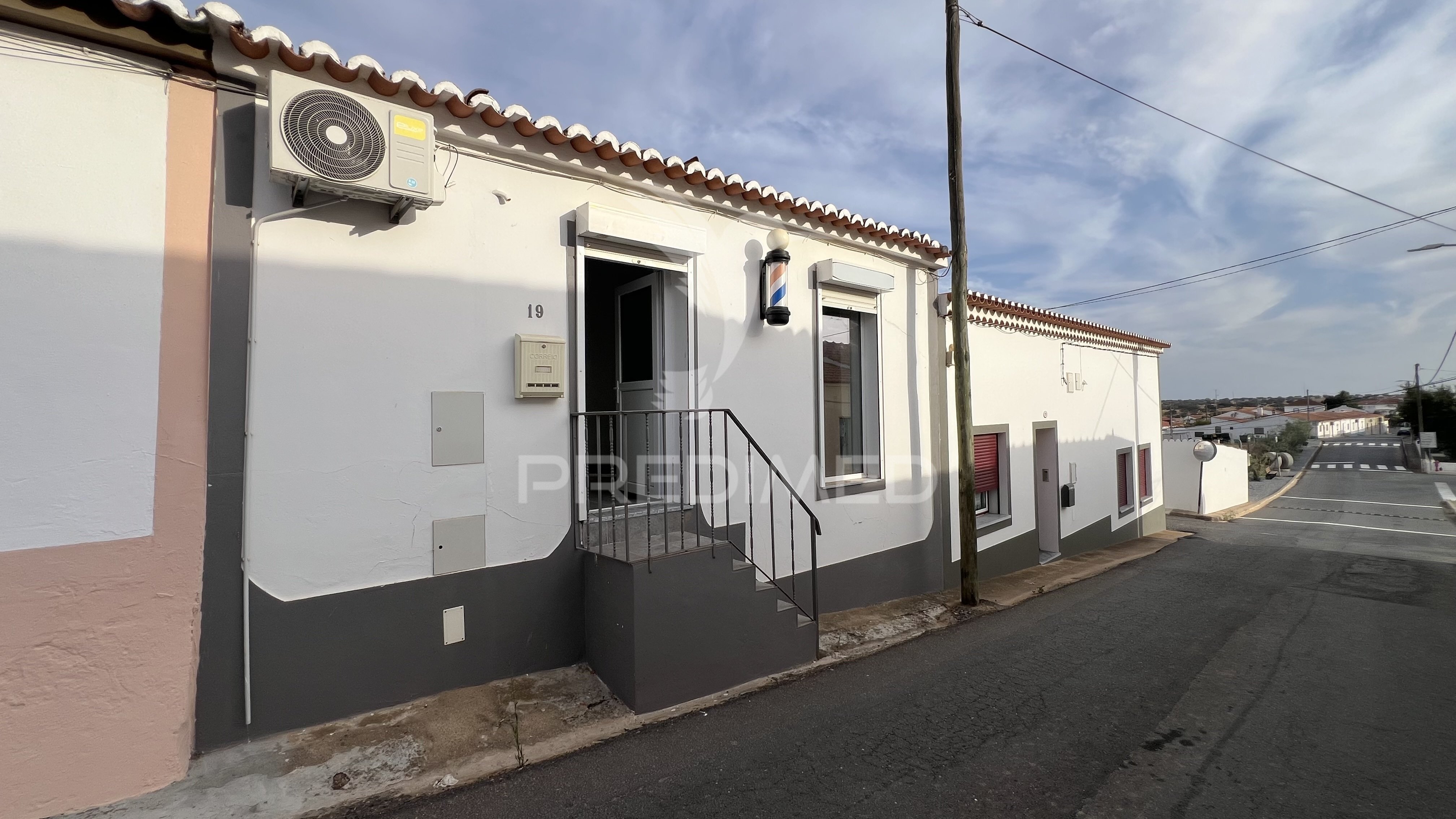 Moradia T1