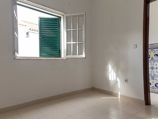 55jd2rwk63q2hhikopqem7.jpg