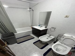 dzapii8yrtub6ei785scx9.jpg