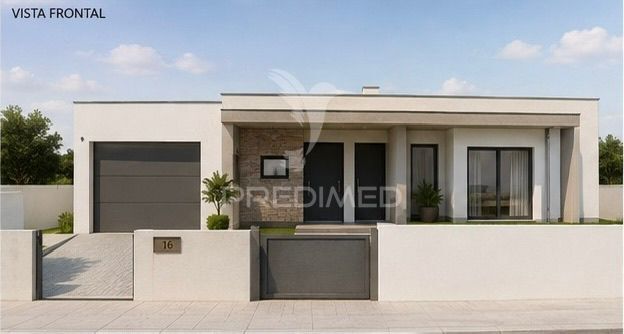 Moradia T4