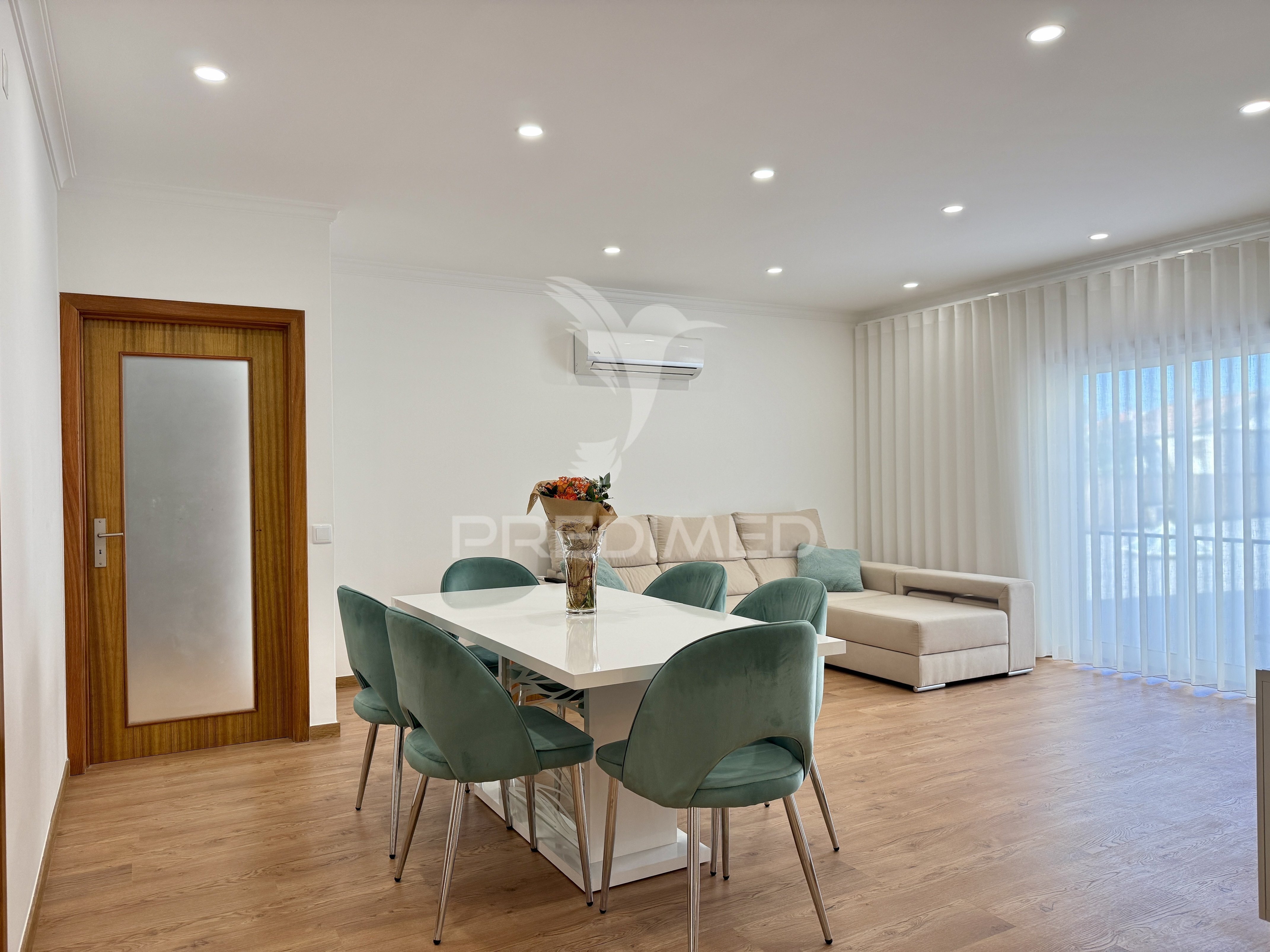 Apartamento T4