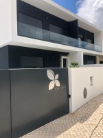 Fotografia 1 de Moradia T4 -Condomínio Fechado Éden Entroncamento