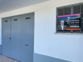 Fotografia 1 de Armazém | Feijó | Almada