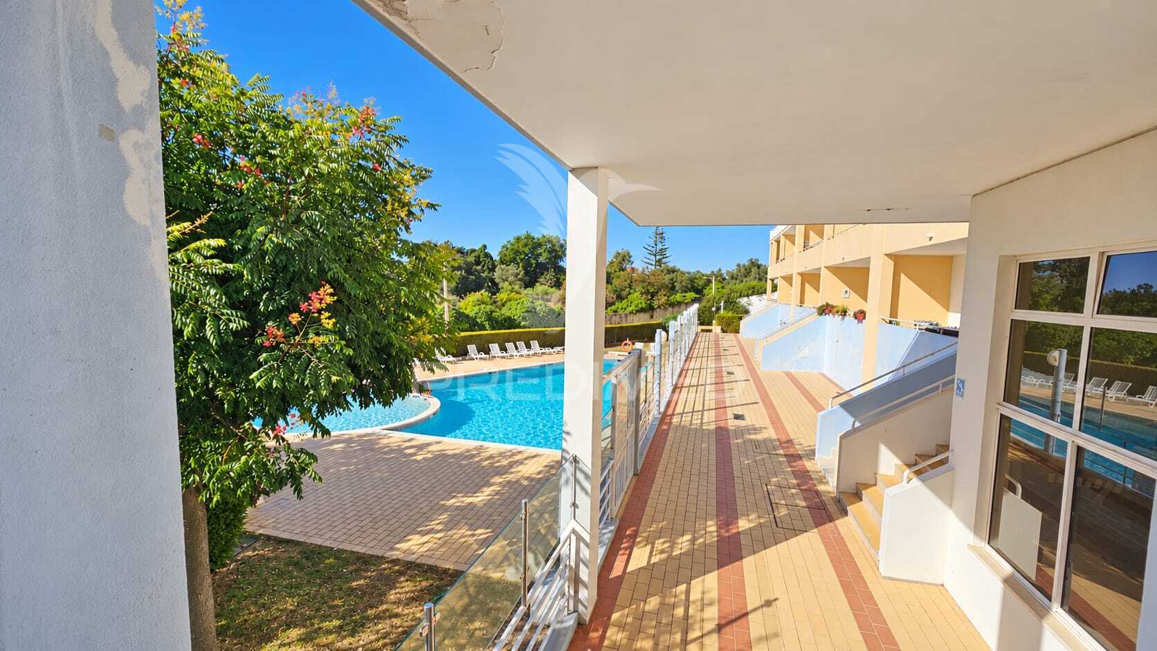 Apartamento T1 + 1