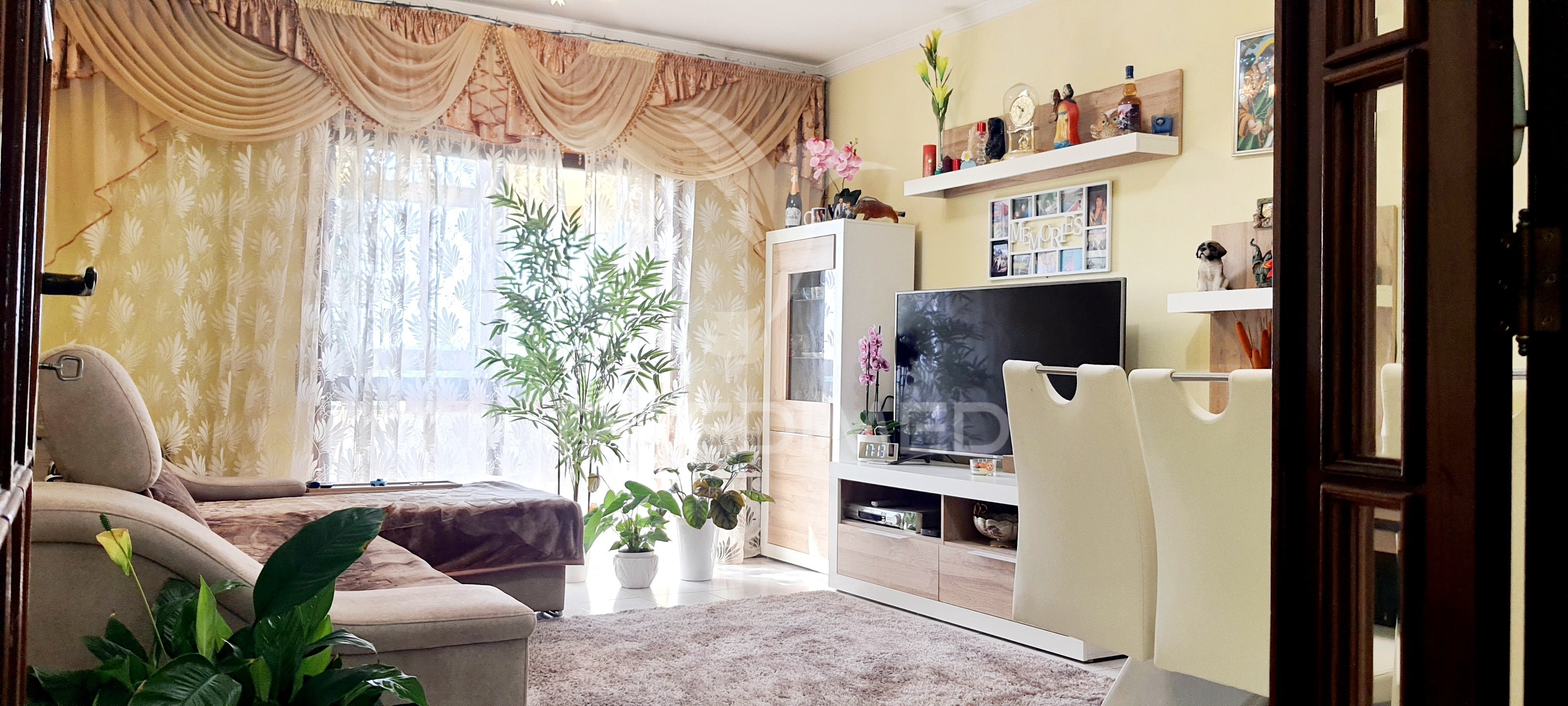 Apartamento T2 + 1