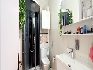 abb9yhbz72q1mt2718vmie.jpg