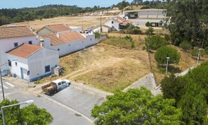 Fotografia 1 de Lote de Terreno para construção de 4 fogos em São Teotónio