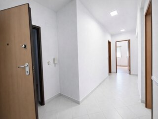 z9pg3se4fpi22722qj4h.jpg