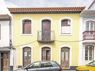 Fotografia 1 de Moradia e São Pedro