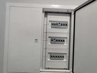 cwmb440hliax0fw6zahays.jpeg