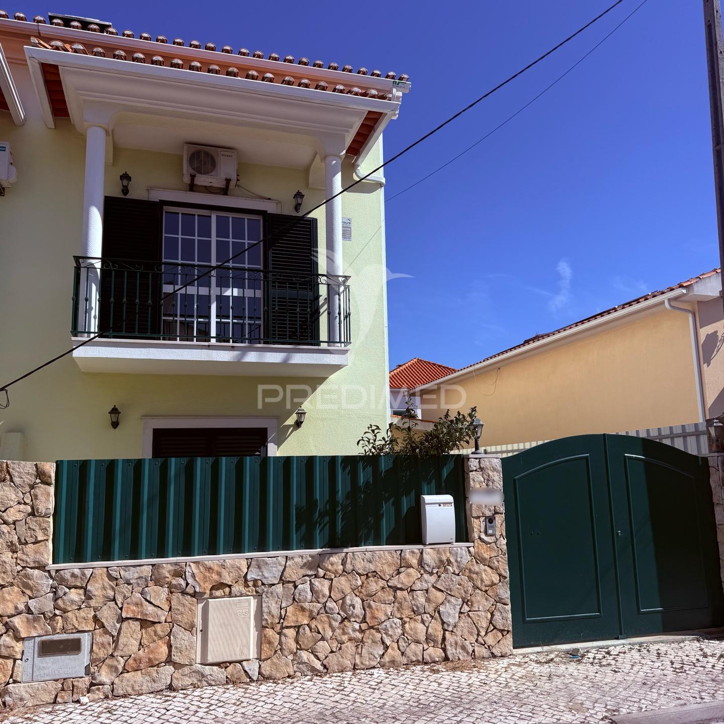 Moradia Geminada T3
