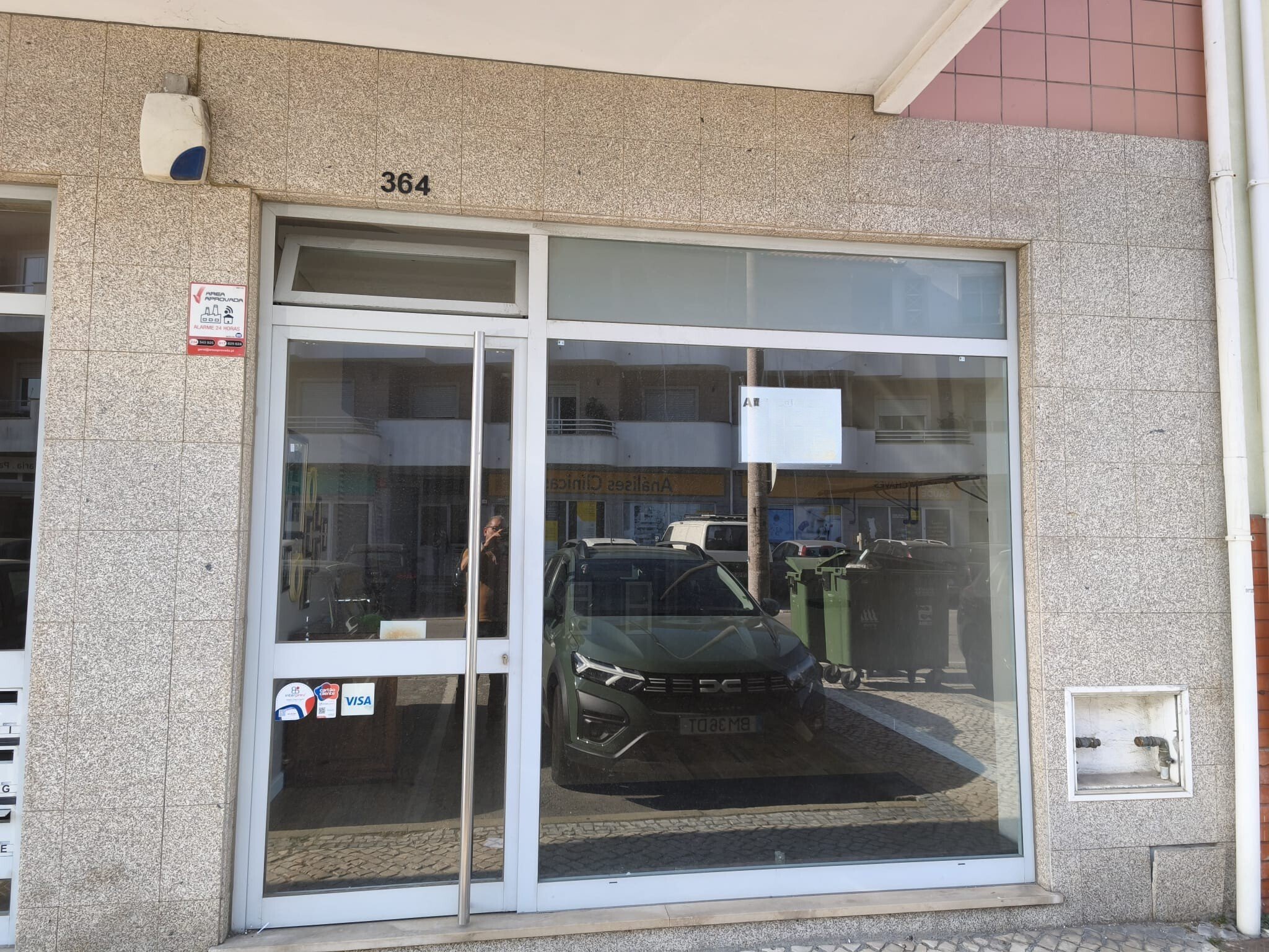 onqoov50s1hu4i8ke5ct1.jpg