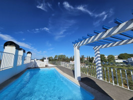 Fotografia 1 de Apartamento T3 com garagem e piscina em Beja