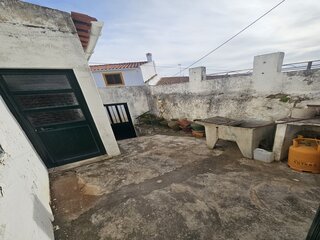 0tm5ru6e9y6e2t01uag5ukp.jpg