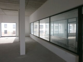 Fotografia 1 de Loja Ampla com Garagem | Pereira – Bons Acessos a Coimbra