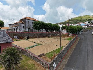 Fotografia 1 de Terreno para Construção na Ribeirinha