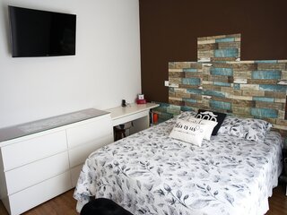 1dvi68hemtmliwc96v6hd.jpg