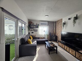co9vngkvf2s0yb82jbwd1s.jpg