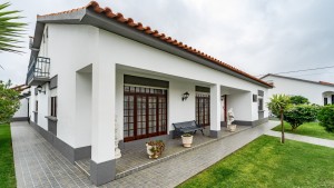 Fotografia 1 de Moradia T6 em São Mateus