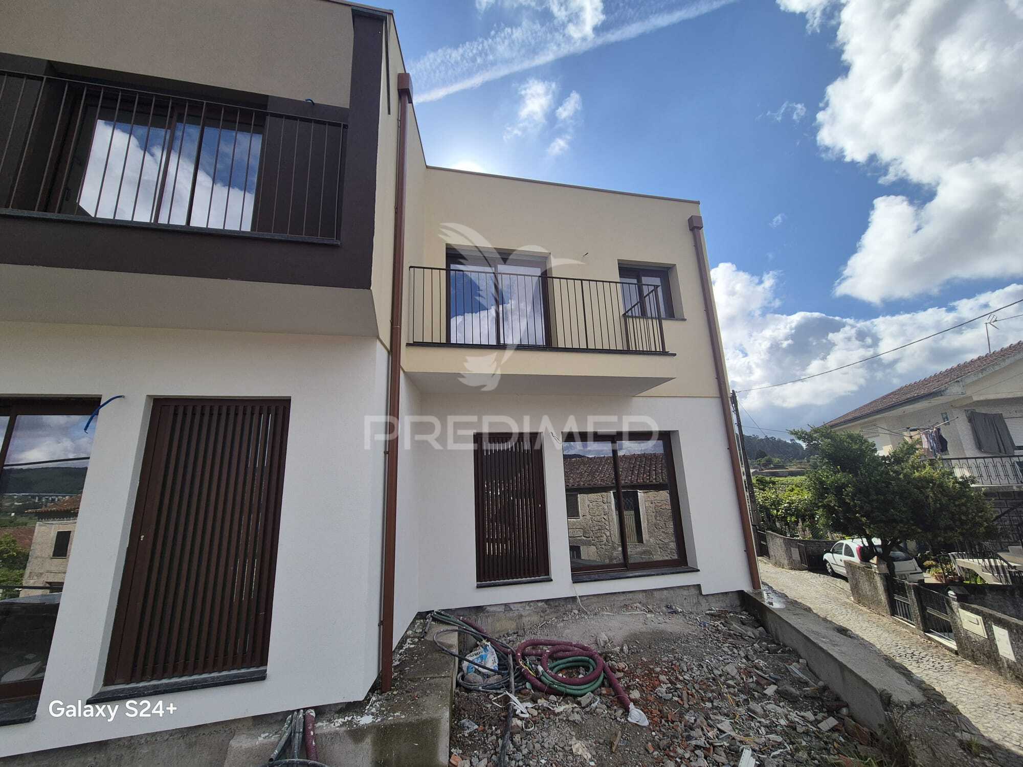 Moradia T2