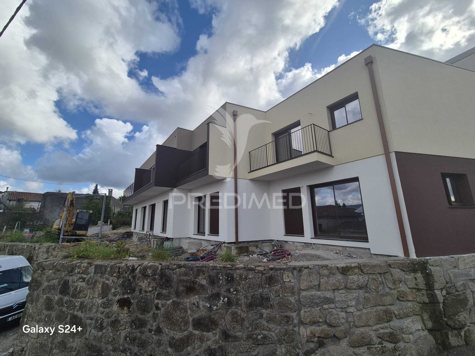 Moradia T2