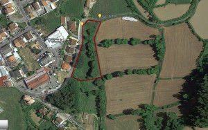 Fotografia 1 de Terreno misto em Friande
