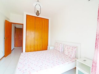 gmoul6b10k8svcnn36fs3i.jpg