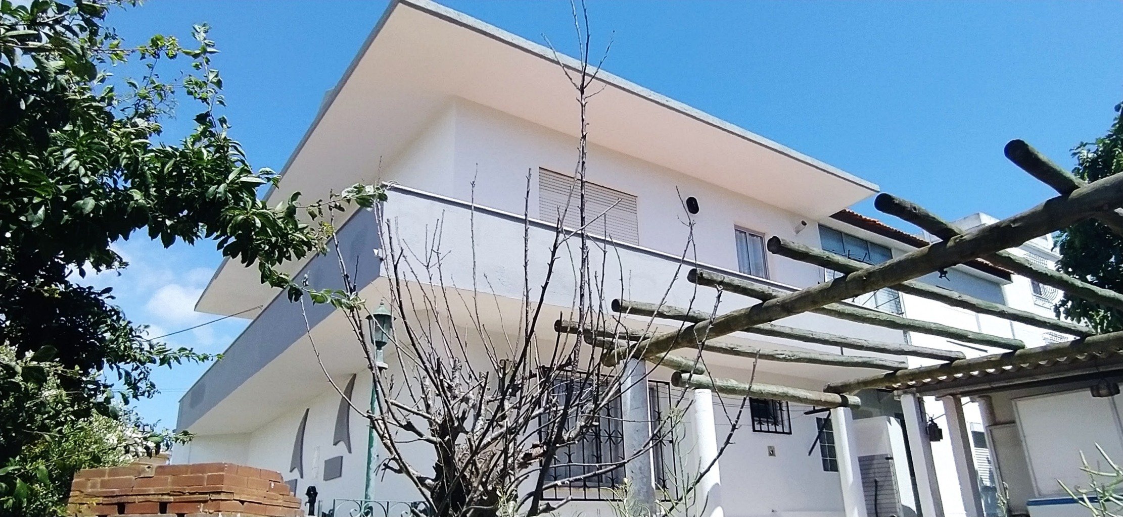 lrj1cveef362102hj9vry.jpg