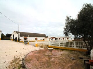 Fotografia 1 de Terreno Urbanizável com 38.500 m² – Uma Oportunidade Exclusiva em Sousel
