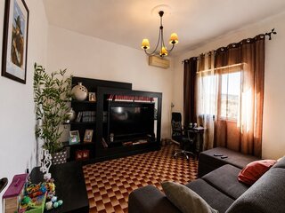 a6f2kazd196uxe6aedf8an.jpg