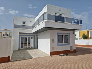 Fotografia 1 de Moradia Nova T1 Duplex - Algarve - Vila Nova de Cacela