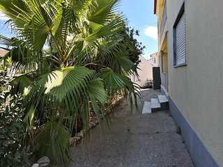136niarh0iaig41dxryel44.jpg