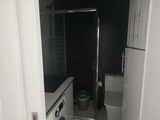 aviuy45d427p16w4f3oim.jpg