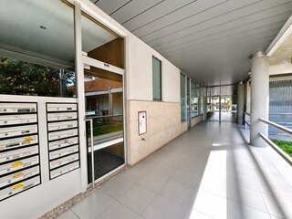 b85o40o9viv87jfq7nonia.jpg