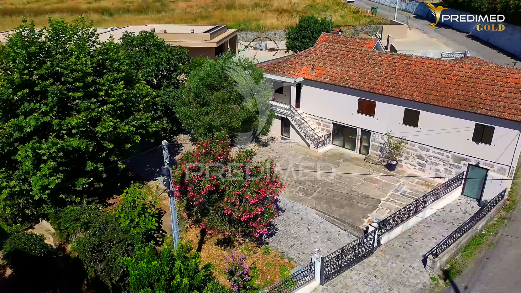 Moradia Bi-Familiar T3