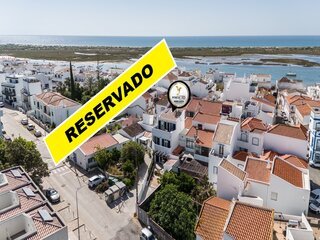 Fotografia 1 de Moradia T2+1 com Logradouro, Terraço e Estacionamento – Cabanas de Tavira