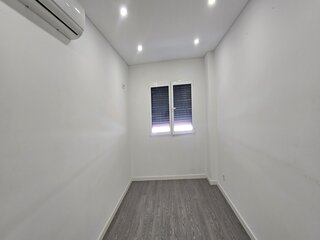 qg4w0cdg37nivbuqb2305.jpg