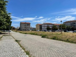 Fotografia 1 de LOTEAMENTO HABITAÇÃO - V. N. DE GAIA - A 10 minutos do Porto