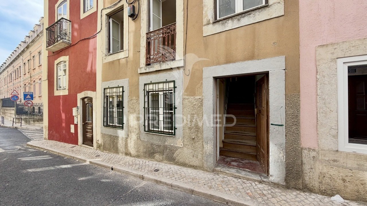 Apartamento T2 + 2