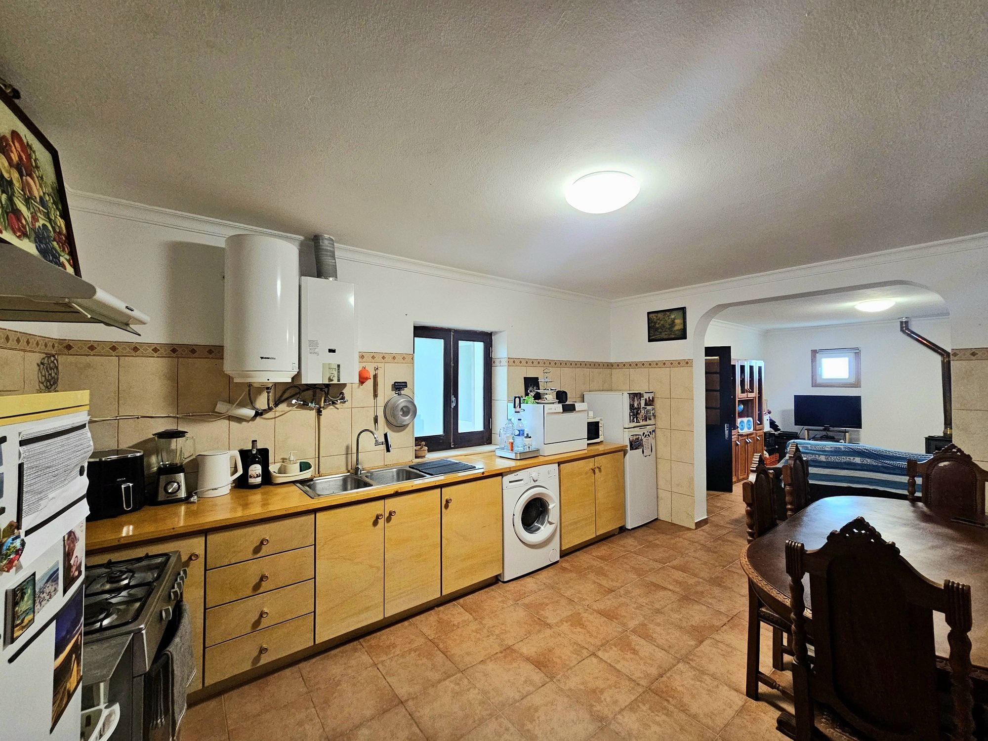 cxb7fe12l64wt2up3jwm1.jpg