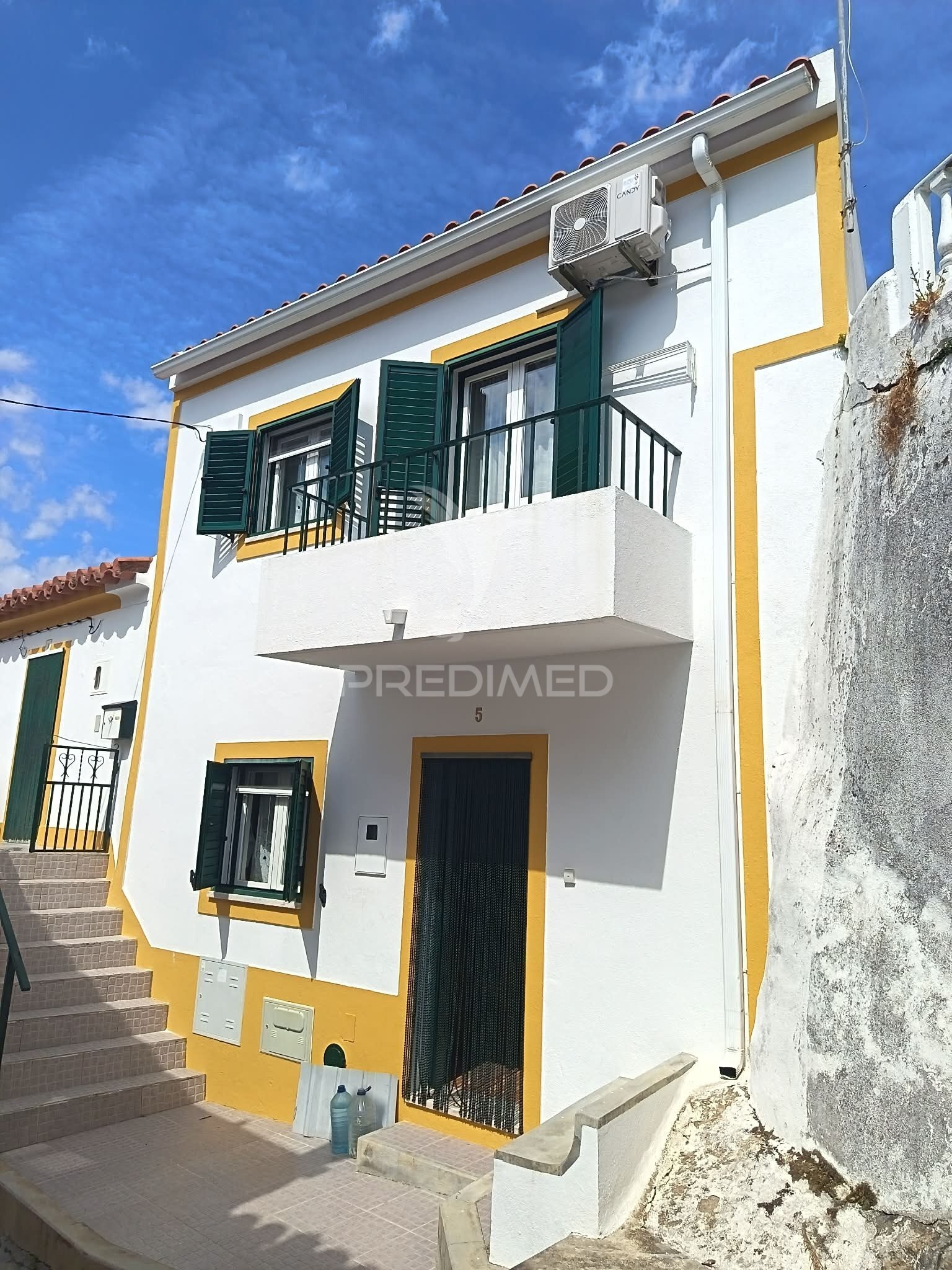 Moradia T1